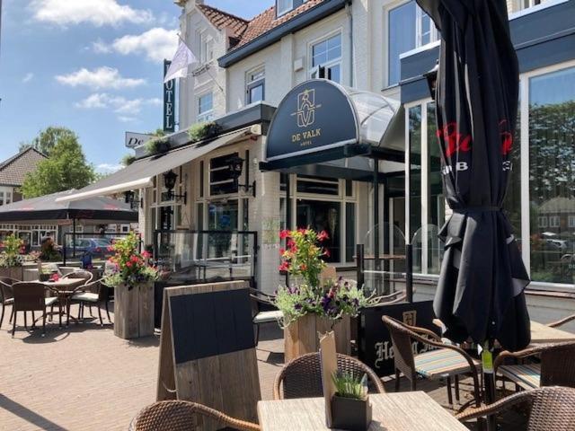 Boutique Hotel De Valk Valkenswaard Exterior foto