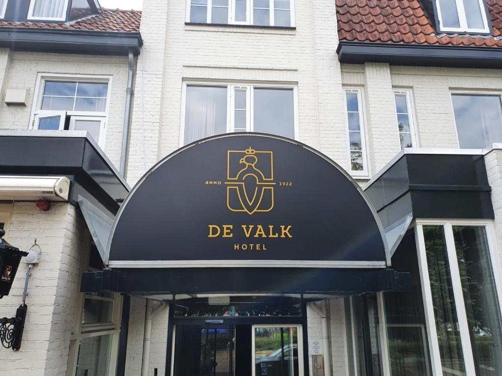 Boutique Hotel De Valk Valkenswaard Exterior foto